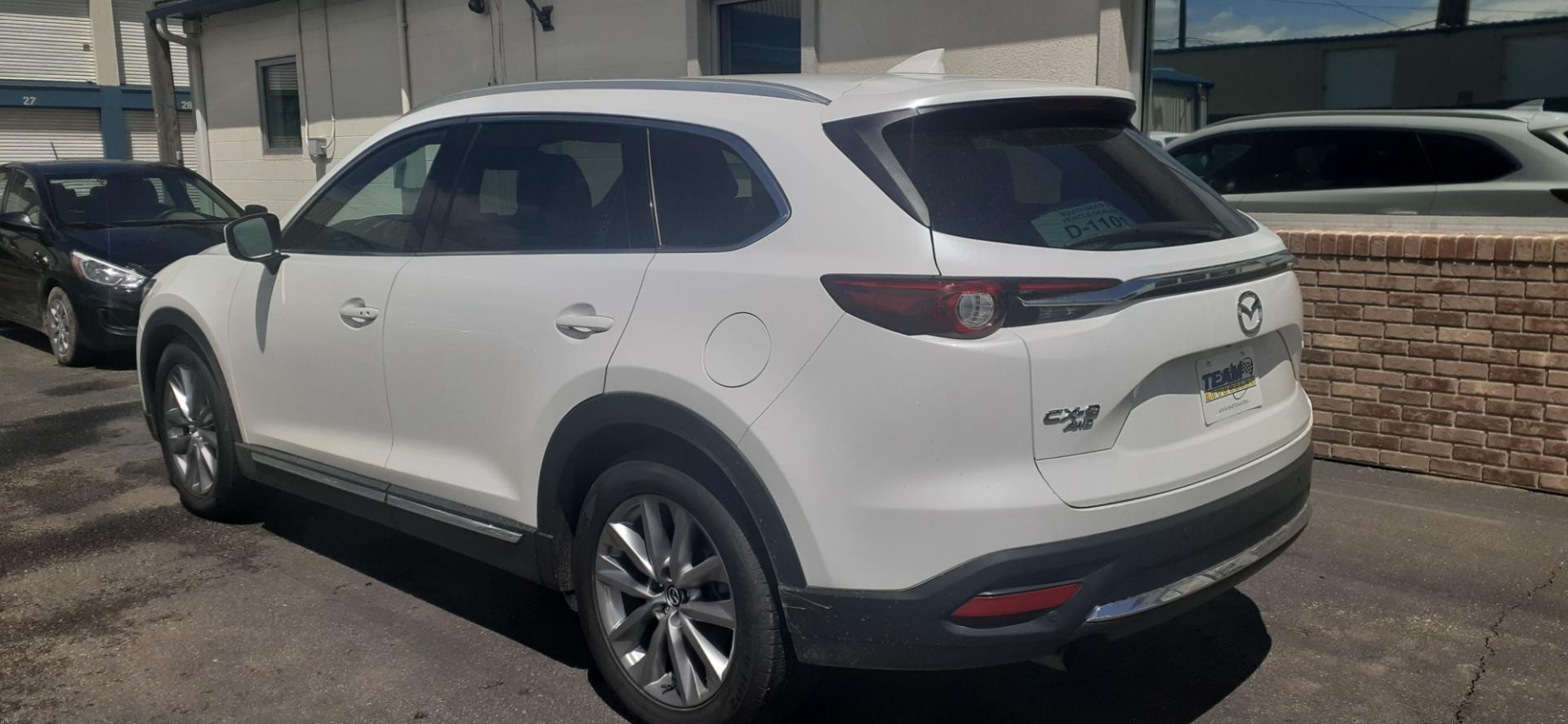 2016 Mazda CX-9 Grand Touring AWD (JM3TCBDY2G0) with an 2.5L L4 DOHC 16V engine, 6A transmission, located at 2015 Cambell Street, Rapid City, SD, 57701, (605) 342-8326, 44.066433, -103.191772 - CARFAX AVAILABLE - Photo#2